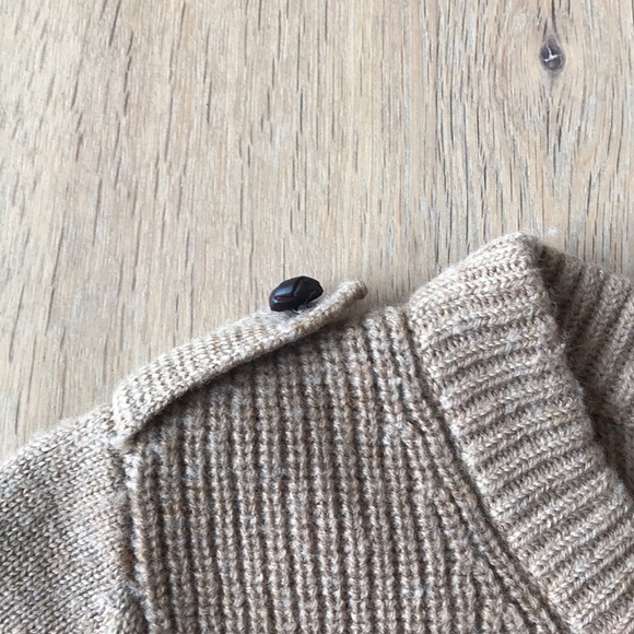 J. Crew 3/4 sleeve tan sweater size small - Picture 3 of 6